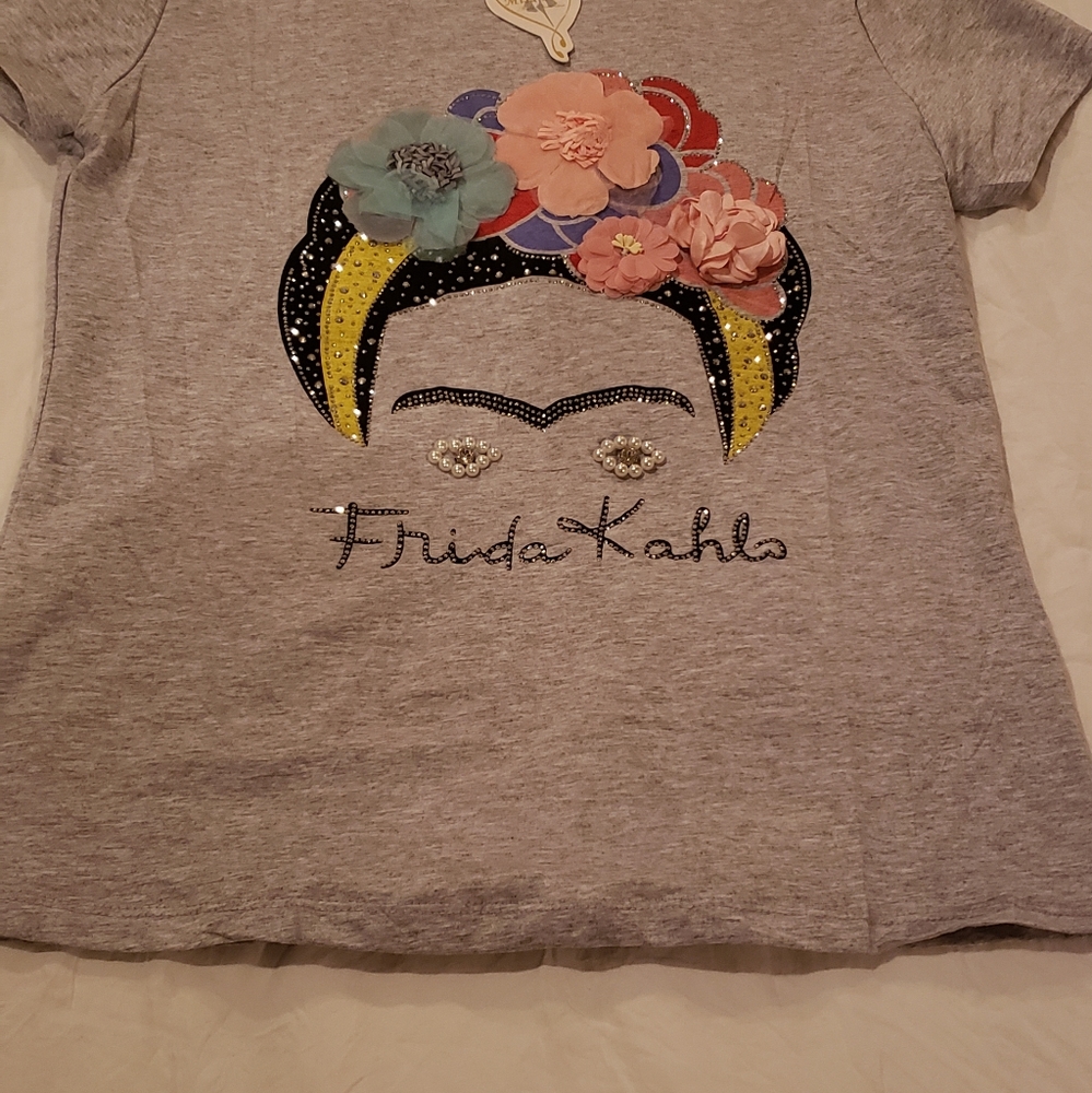 Women's t-shirt